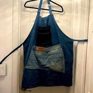 Custom made by denim factory. NWOT Perfect for BBQ’s. Custom made. Unisex￼